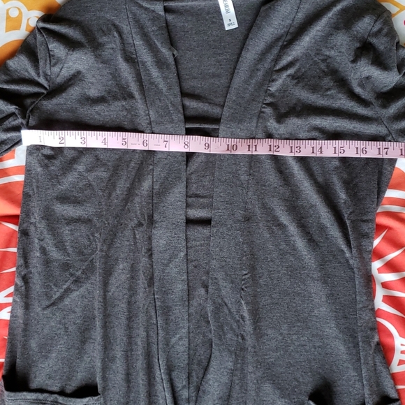 Brand new - long layering cardigan - Picture 9 of 9